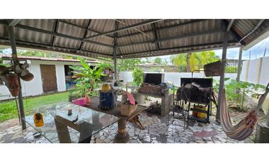 SE VENDE CASA Y TALLER EN  PACORA  ALTOS DE TARARÉ