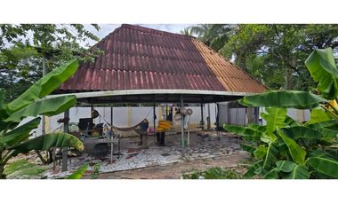 SE VENDE CASA Y TALLER EN  PACORA  ALTOS DE TARARÉ