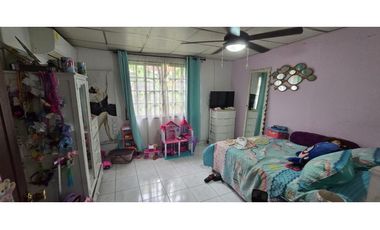 SE VENDE CASA Y TALLER EN  PACORA  ALTOS DE TARARÉ