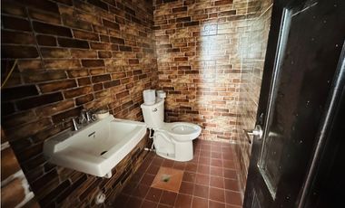 VENTA DE LOCAL CENTRO COMERCIAL PH GALERIA, ARRAIJAN, PANAMA