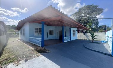 VENDO CASA RESIDENCIAL LA CHORRERA FUENTE DEL CHASE LOS CASTAÑOS