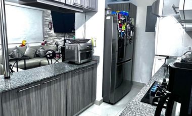 Venta Apartamento en PH AVIÑON TOWERS - Tumba Muerto