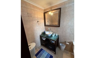 CASA CON PISCINA A LA VENTA EN LA ALAMEDA