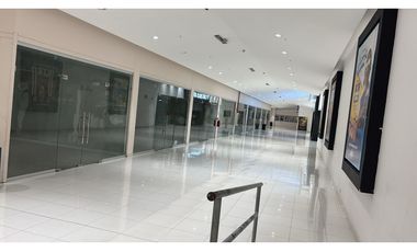 Alquiler de Local Comercial en Megamall, Panamá Este