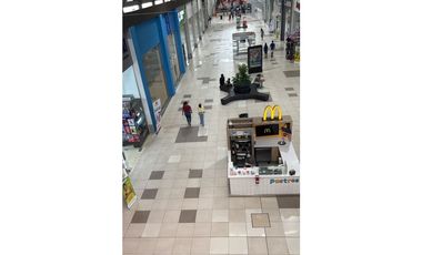 Alquiler de Local Comercial en Megamall, Panamá Este