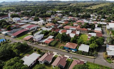 CASA NUEVA  EN PESÉ, HERRERA VENTA CON PROMOTORA