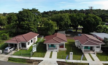 CASA NUEVA  EN PESÉ, HERRERA VENTA CON PROMOTORA