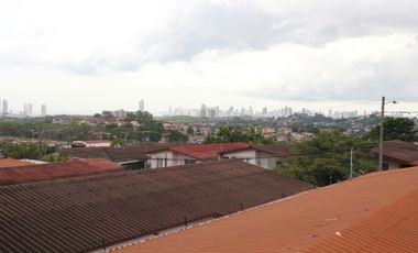 Venta de Casa en Villa Lucre, San Miguelito