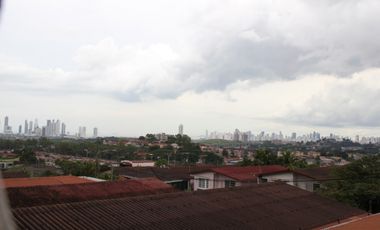 Venta de Casa en Villa Lucre, San Miguelito