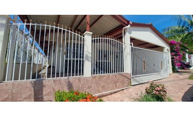 Venta de Casa en Villa Lucre, San Miguelito