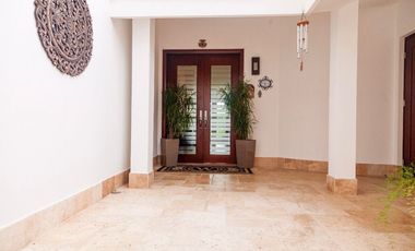 Venta de Casa en Santa Maria.Fairway Estate