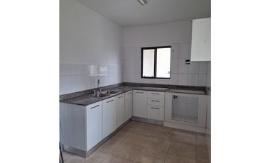 VENTA CASA EN LAS CUMBRES PH VISTAS DEL LAGO