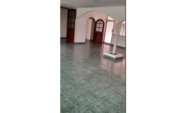 Venta de Residencia Las Cumbres