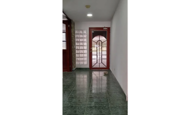 Venta de Residencia Las Cumbres