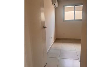 ALQUILER DE CASA EN PLAYA DORADA[JL]
