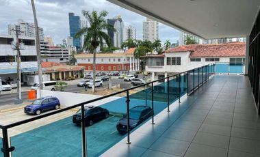 Melissa Foster L. Alquilan Locales Comerciales En Plaza Cowes MF1407