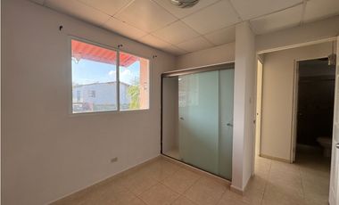 VENDO CASA ARBOLEDAS LOS CASTAÑOS LA CHORRERA
