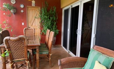 VENDO APARTAMENTO DE PLAYA PUNTA BARCO RESORT
