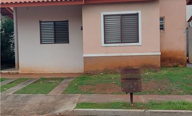 Se vende casa en Arboledas 3 habitaciones JS