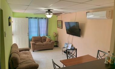 Venta de Casa en Parque Villa Lucia/ Tocumen/ Panamá/ 172.20 m2