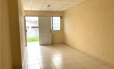 VENDO VIVIENDA RESIDENCIAL SAUSALITO HILLS LA CHORRERA