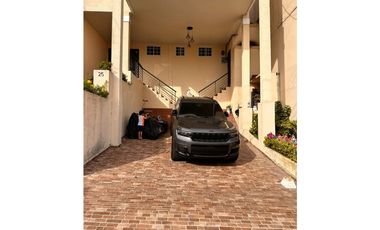CASA URBANIZACION EL DORAL - ALTOS DEL BOSQUE
