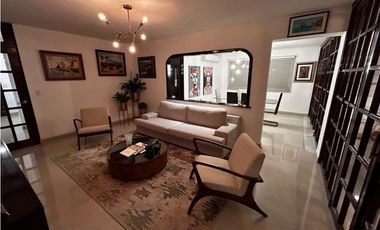 Venta de apartamento/ Detras de Alto de Golf/Parque Omar /192 m2