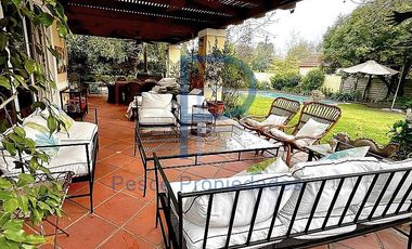 HERMOSA CASA ESTILO PROVENZAL EN CONDOMINIO SEGURIDAD 24/7