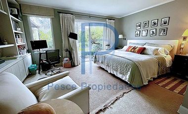 HERMOSA CASA ESTILO PROVENZAL EN CONDOMINIO SEGURIDAD 24/7