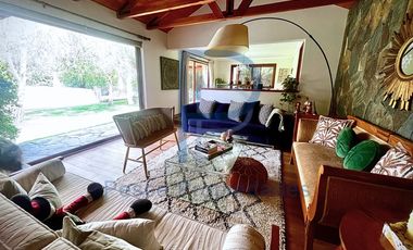 PRECIOSA CASA EN CONDOMINIO SEGURIDAD 24/7