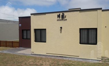 Casa a estrenar - La Lucila del Mar