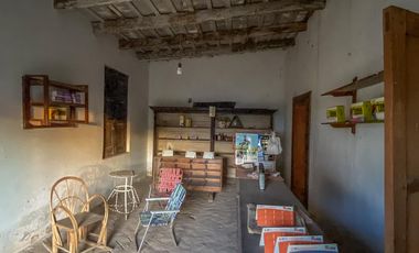 Oportunidad Terreno en Libertador Esquina Corrientes. 16 hectareas y casa de campo