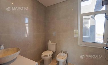 CASA EN VENTA EN PUERTOS - MARINAS - MAROTO PROPIEDADES