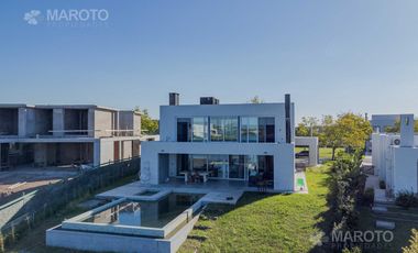 CASA EN VENTA EN PUERTOS - MARINAS - MAROTO PROPIEDADES