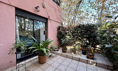 CASA VENTA VICENTE LOPEZ 5 AMBIENTES COCHERA