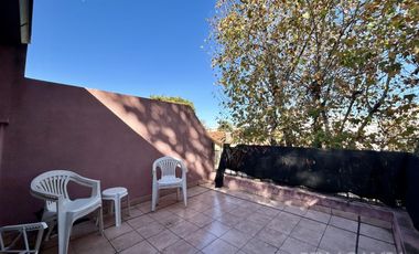 CASA VENTA VICENTE LOPEZ 5 AMBIENTES COCHERA