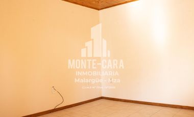 Casa en pleno centro, zona bancaria.
