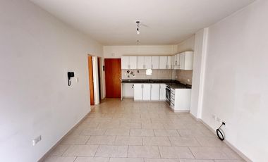 Alquiler departamento 2 ambientes  san martin centro
