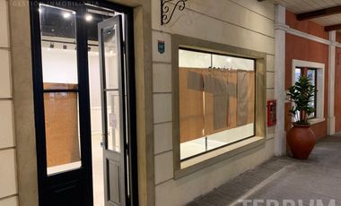 LOCAL EN  VENTA : CANNING :: PLAZA CANNING