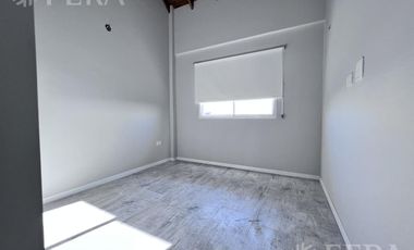Venta de Departamento 3 ambientes con espacio guardacoche en Sarandi (32011)