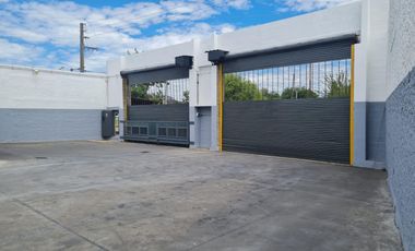 Alquiler Deposito con gran playa de maniobras - Moron