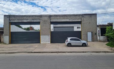 Alquiler Deposito con gran playa de maniobras - Moron