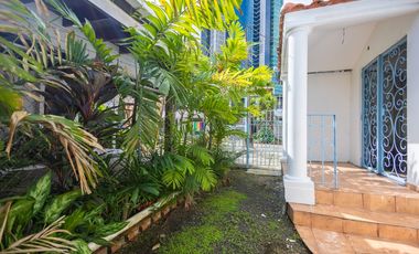 VENTA DE CASA EN OBARRIO