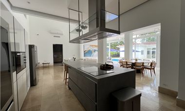 FAIRWAYS ESTATES - SANTA MARIA - VENTA