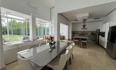 FAIRWAYS ESTATES - SANTA MARIA - VENTA