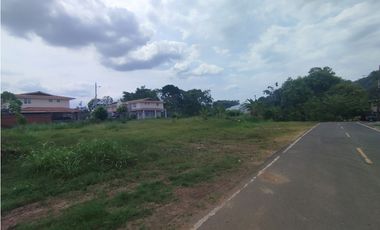 Se vende lote en Juan Díaz