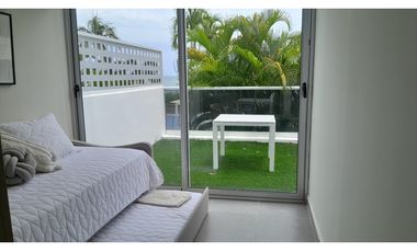 Venta de Apartamento Frente al Mar, San Carlos