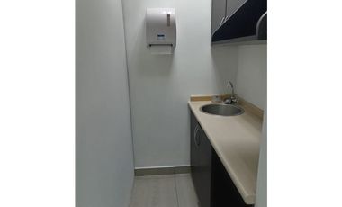 Se Alquila Oficina en Marbella
