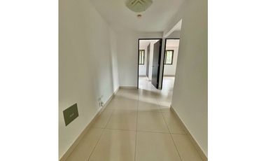 Casa en esquina y extra lote en venta Woodlands Panamá Pacífico