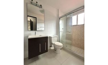 Casa en esquina y extra lote en venta Woodlands Panamá Pacífico